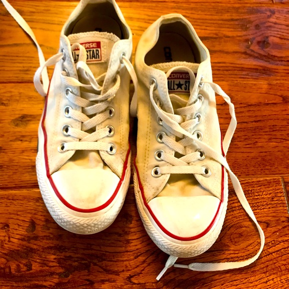 Converse Shoes - Classic white Converse chucks